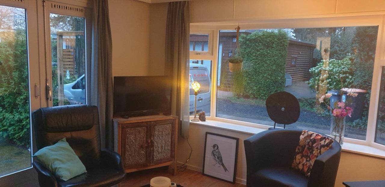 De Eekhoorn Villa Putten Eksteriør billede